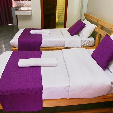 Westway Luxury Suites Mbarara Екстер'єр фото